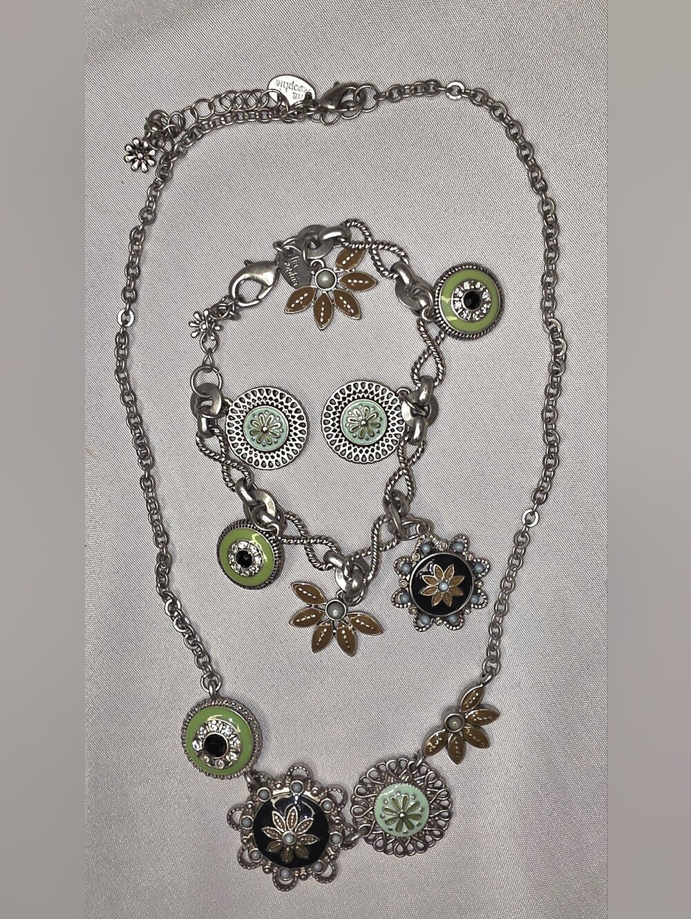 Retired Lia Sophia Silver-tone, Reversible, Adjustable, Necklace & Bracelet Set